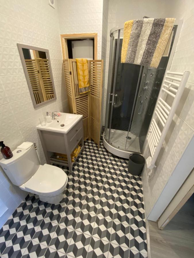 Maison De Montgibaud Bagian luar foto